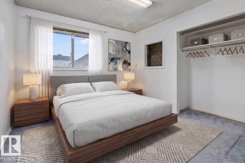 11428 79 Avenue, Edmonton, AB - Indoor Photo Showing Bedroom