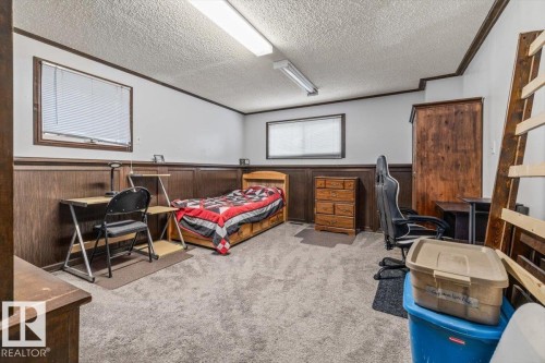 11428 79 Avenue, Edmonton, AB - Indoor