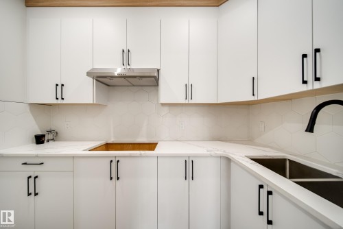 8808 183 Avenue, Edmonton, AB - Indoor Photo Showing Kitchen With Double Sink
