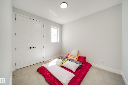 8808 183 Avenue, Edmonton, AB - Indoor Photo Showing Bedroom