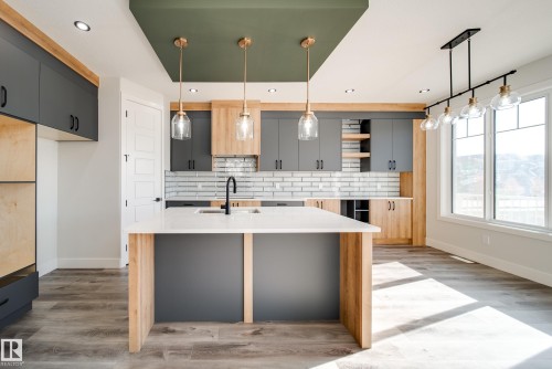 8515 183 Avenue, Edmonton, AB 