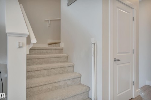 5 Stout Place, Leduc, AB - Indoor Photo Showing Other Room