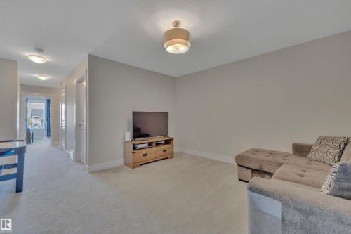 5 Stout Place, Leduc, AB - Indoor Photo Showing Living Room
