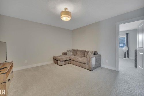 5 Stout Place, Leduc, AB - Indoor