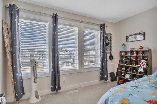 5 Stout Place, Leduc, AB - Indoor Photo Showing Bedroom