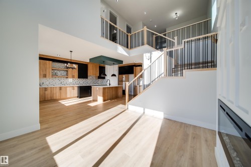 8603 183 Avenue, Edmonton, AB - Indoor Photo Showing Other Room