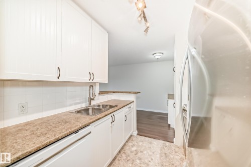 1404 11307 99 Avenue, Edmonton, AB - Indoor Photo Showing Kitchen With Double Sink