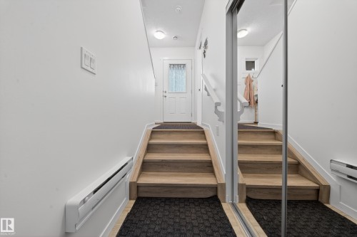 30 850 Secord Boulevard, Edmonton, AB - Indoor Photo Showing Other Room