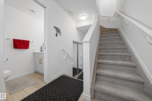 30 850 Secord Boulevard, Edmonton, AB - Indoor Photo Showing Other Room