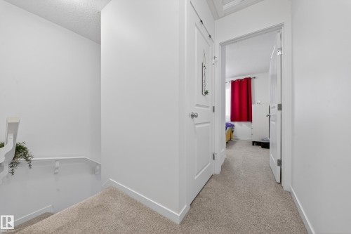 30 850 Secord Boulevard, Edmonton, AB - Indoor Photo Showing Other Room