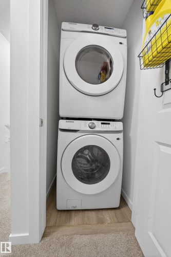 30 850 Secord Boulevard, Edmonton, AB - Indoor Photo Showing Laundry Room