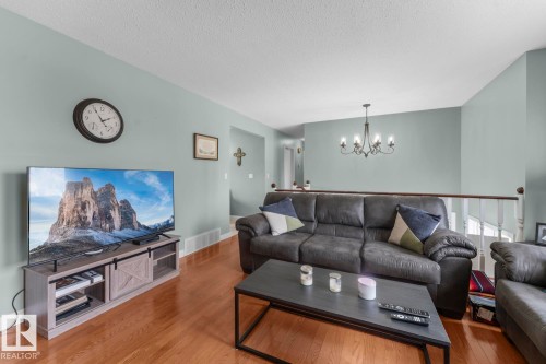 4104 43 Street, Bonnyville Town, AB - Indoor Photo Showing Living Room