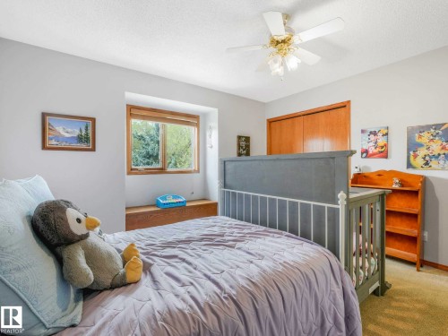 7 Haven, Devon, AB - Indoor Photo Showing Bedroom