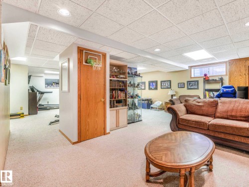 7 Haven, Devon, AB - Indoor Photo Showing Basement