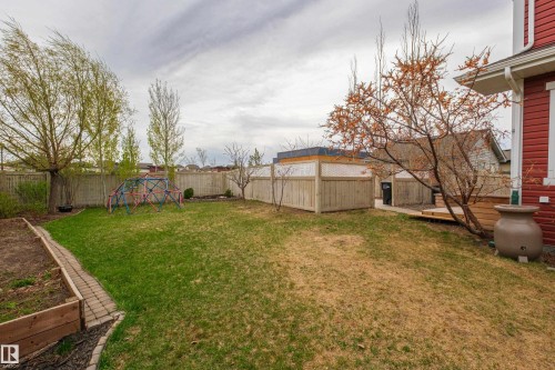 3420 Cutler Crescent, Edmonton, AB - Outdoor With Backyard