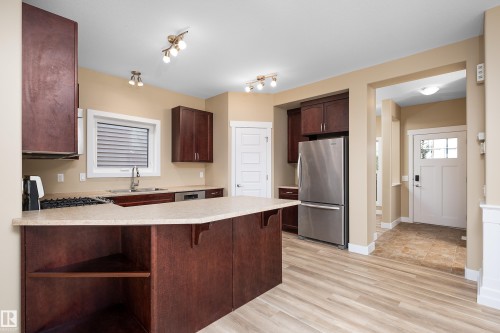 3420 Cutler Crescent, Edmonton, AB - Indoor Photo Showing Kitchen With Double Sink