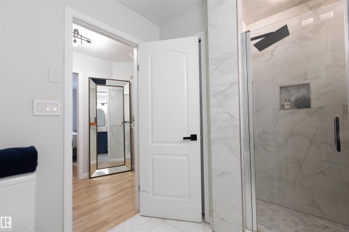 303 20 Grange Drive, St. Albert, AB - Indoor Photo Showing Bathroom