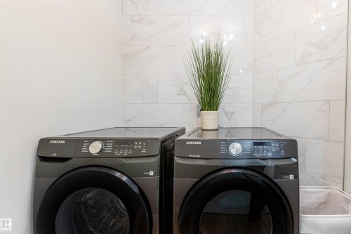 303 20 Grange Drive, St. Albert, AB - Indoor Photo Showing Laundry Room