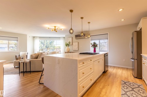 303 20 Grange Drive, St. Albert, AB - Indoor