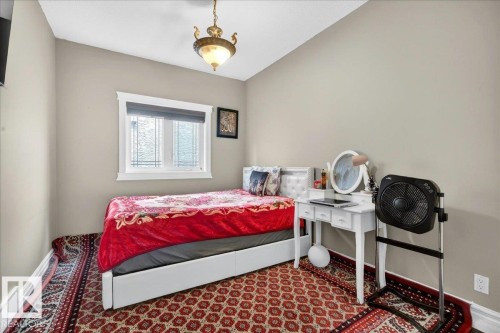 17419 110 Street, Edmonton, AB - Indoor Photo Showing Bedroom