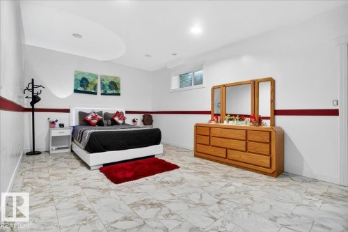 17419 110 Street, Edmonton, AB - Indoor Photo Showing Bedroom