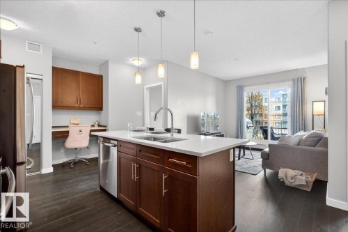 205 507 Albany Way, Edmonton, AB - Indoor