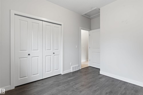 9302 120 Avenue, Edmonton, AB - Indoor Photo Showing Other Room