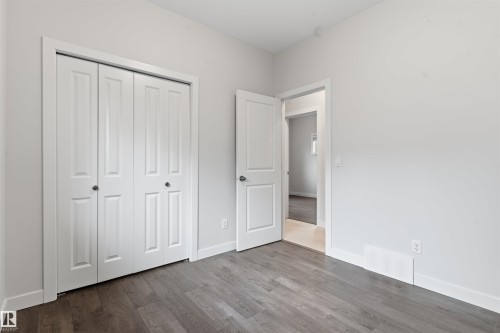 9302 120 Avenue, Edmonton, AB - Indoor