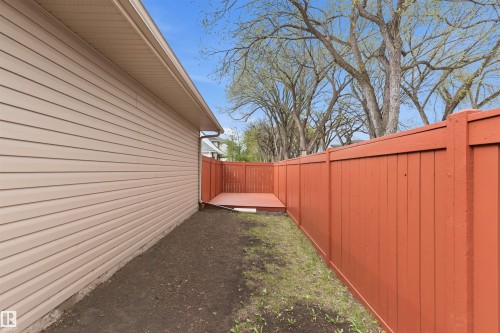 9302 120 Avenue, Edmonton, AB - Outdoor