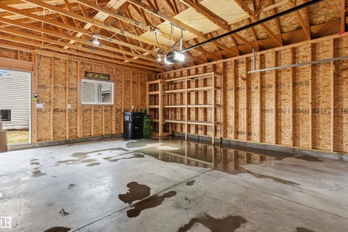 9302 120 Avenue, Edmonton, AB - Indoor Photo Showing Garage