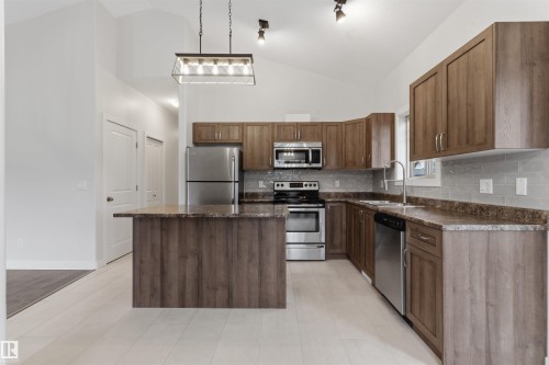 9302 120 Avenue, Edmonton, AB - Indoor Photo Showing Kitchen With Stainless Steel Kitchen