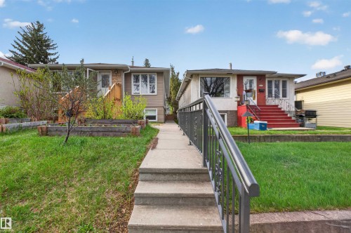 10651 66 Avenue, Edmonton, AB - Outdoor
