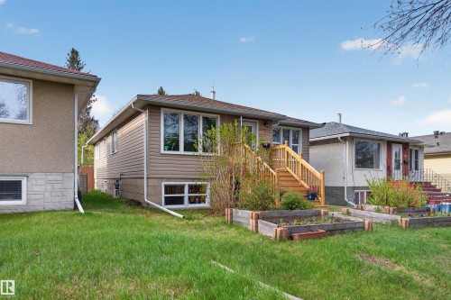 10651 66 Avenue, Edmonton, AB - Outdoor