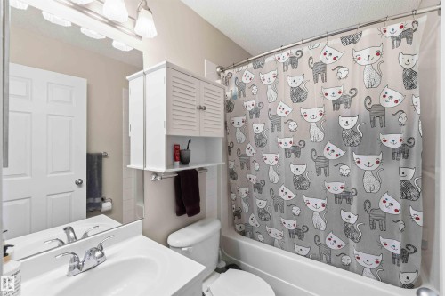 15044 132 Street, Edmonton, AB - Indoor Photo Showing Bathroom