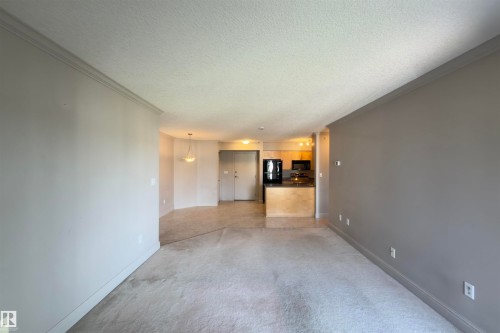 428 13111 140 Avenue, Edmonton, AB - Indoor Photo Showing Other Room