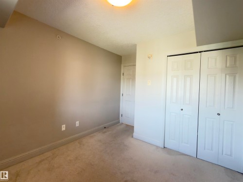 428 13111 140 Avenue, Edmonton, AB - Indoor Photo Showing Other Room