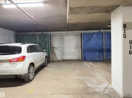 428 13111 140 Avenue, Edmonton, AB - Indoor Photo Showing Garage