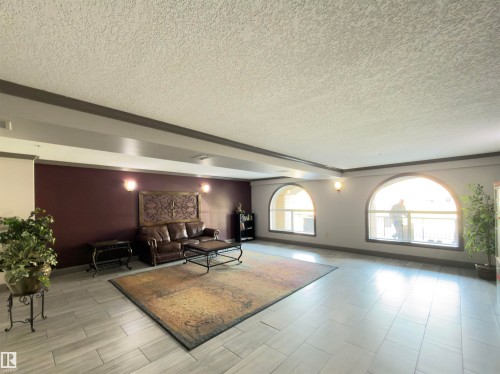 428 13111 140 Avenue, Edmonton, AB - Indoor Photo Showing Other Room