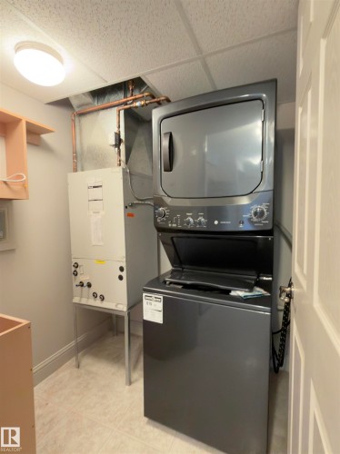 428 13111 140 Avenue, Edmonton, AB - Indoor Photo Showing Laundry Room