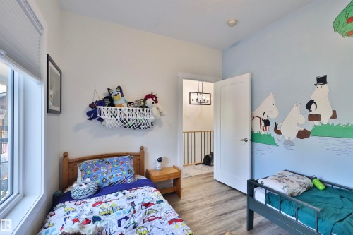 45 Poplar Bay, Rural Wetaskiwin County, AB - Indoor Photo Showing Bedroom
