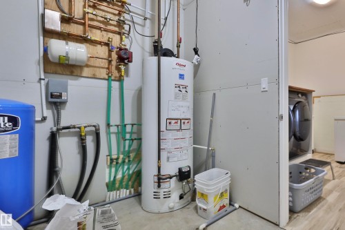 Mechanical room - 45 Poplar Bay, Rural Wetaskiwin County, AB - Indoor Photo Showing Basement