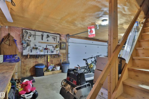 45 Poplar Bay, Rural Wetaskiwin County, AB - Indoor