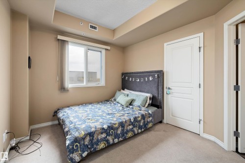 904 9707 106 Street, Edmonton, AB - Indoor Photo Showing Bedroom