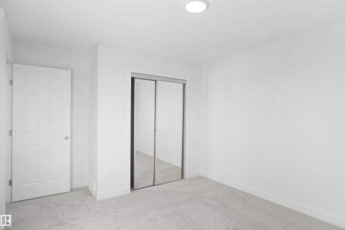 8448 183 Avenue, Edmonton, AB - Indoor Photo Showing Other Room