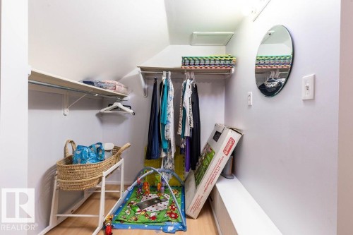14014 106 Avenue, Edmonton, AB - Indoor With Storage