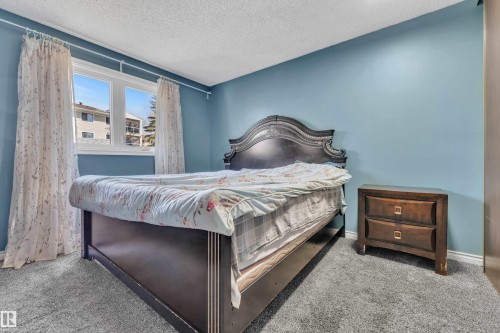 4536 35A Avenue, Edmonton, AB - Indoor Photo Showing Bedroom