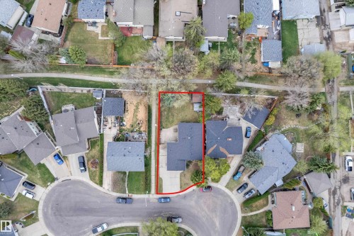 Property situated on a cul-de-sac, featuring a large lot with mature trees and established landscaping - 2119 85 Street, Edmonton, AB -  With View