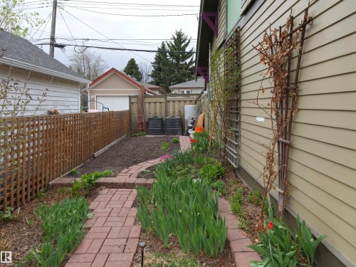 9739 86 Avenue, Edmonton, AB - Outdoor