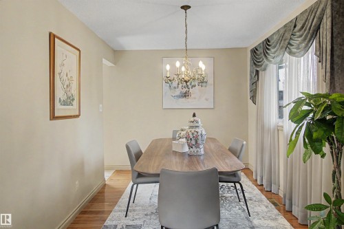 11617 26 Avenue, Edmonton, AB - Indoor Photo Showing Dining Room