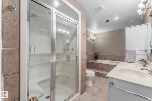 4627 10A Avenue, Edmonton, AB - Indoor Photo Showing Bathroom
